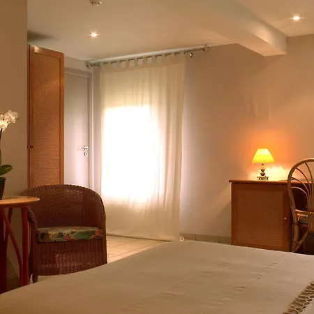 Le Beau Sejour 호텔 나소그네